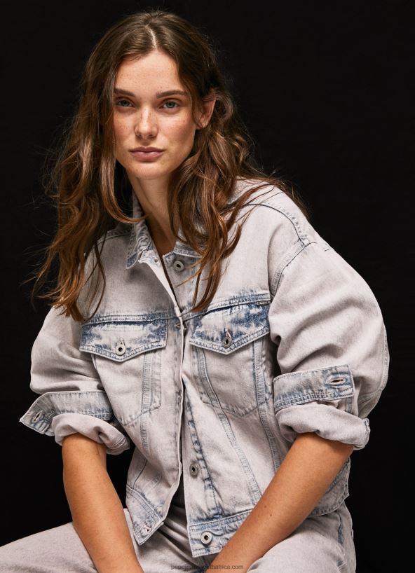 denim_oversized_denim_jacket_pepe_jeans_l20f2f125_women.jpg Denim Oversized Denim Jacket Pepe Jeans L20F2F125 Women - Image 1