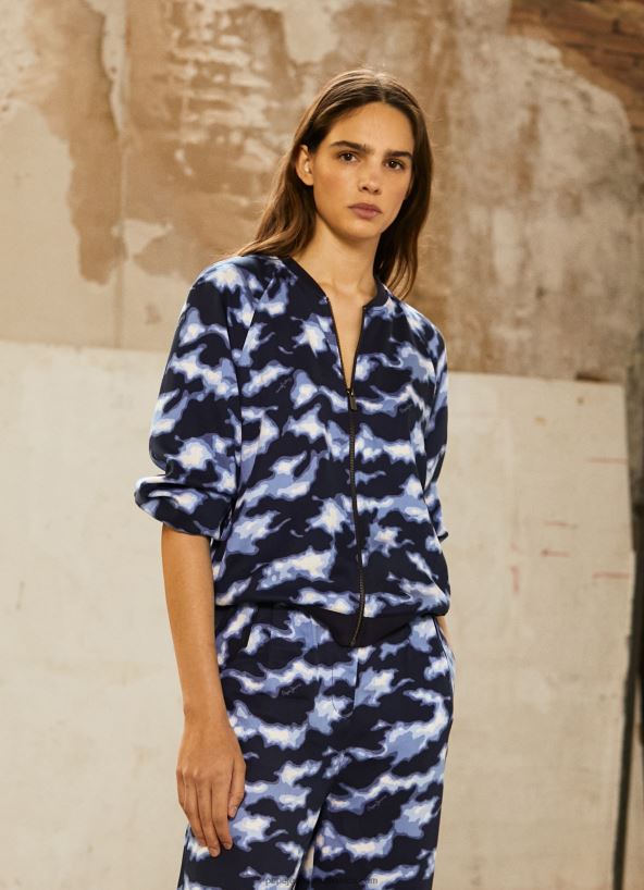multi_camouflage_bomber_jacket_pepe_jeans_l20f2f126_women.jpg Multi Camouflage Bomber Jacket Pepe Jeans L20F2F126 Women - Image 1