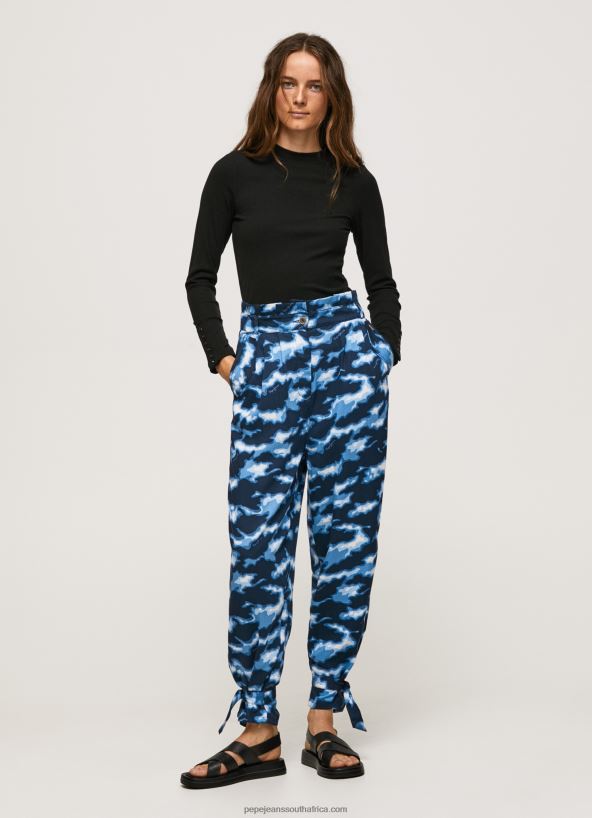 multi_camouflage_print_pants_pepe_jeans_l20f2f305_women.jpg Multi Camouflage Print Pants Pepe Jeans L20F2F305 Women - Image 1